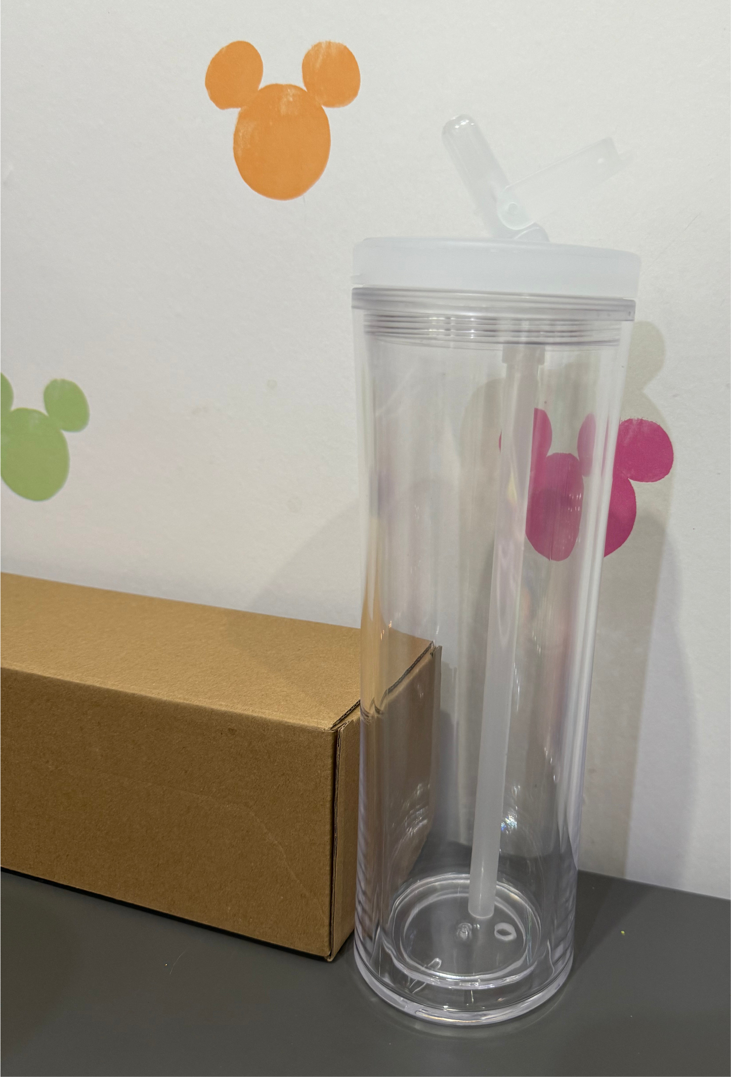 20oz Water bottle (Snowglobe or Lava)