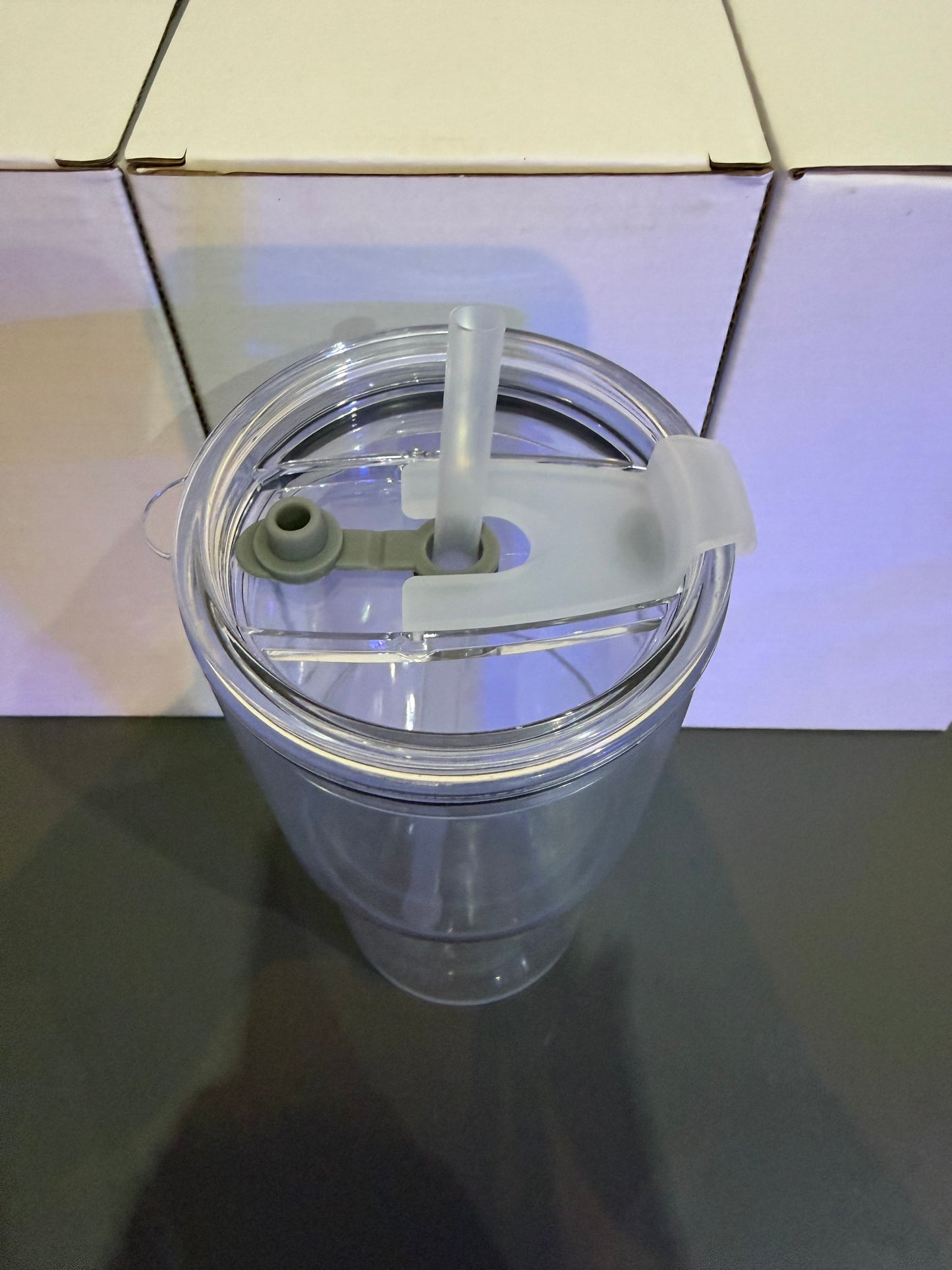 18oz Travel style snowglobe